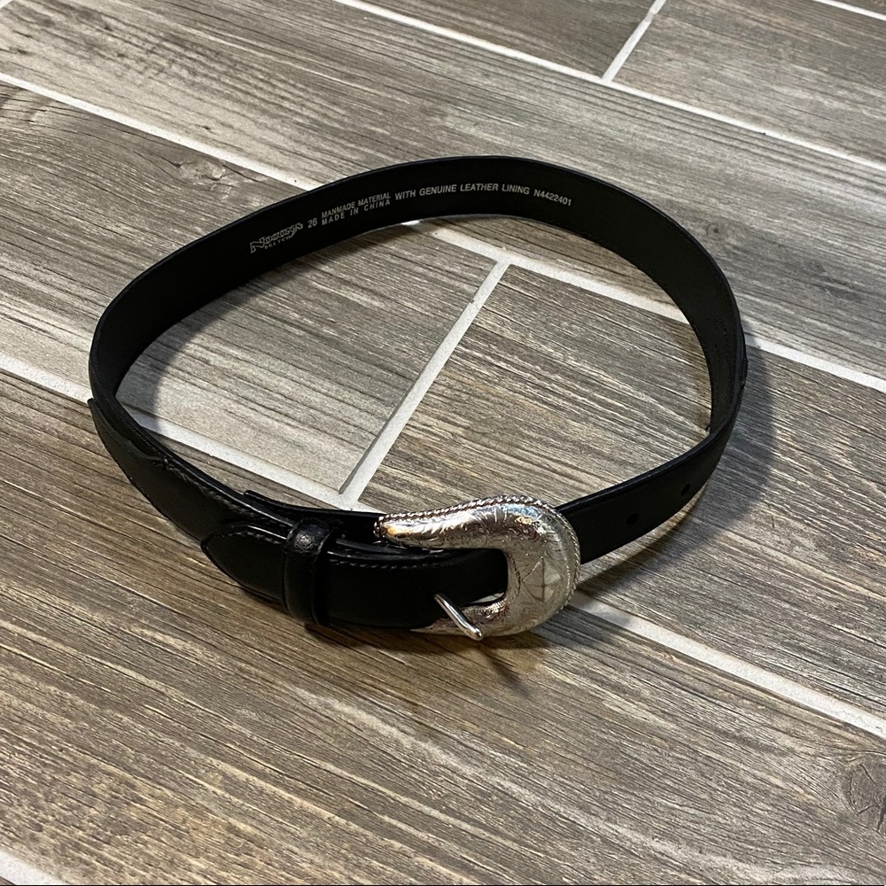 Nooona Black Leather Size 26 Western Show Belt